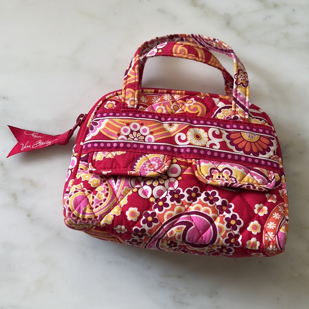 Vera Bradley mini bag with handles 🧡❤️ raspberry fizz pattern. Like New!